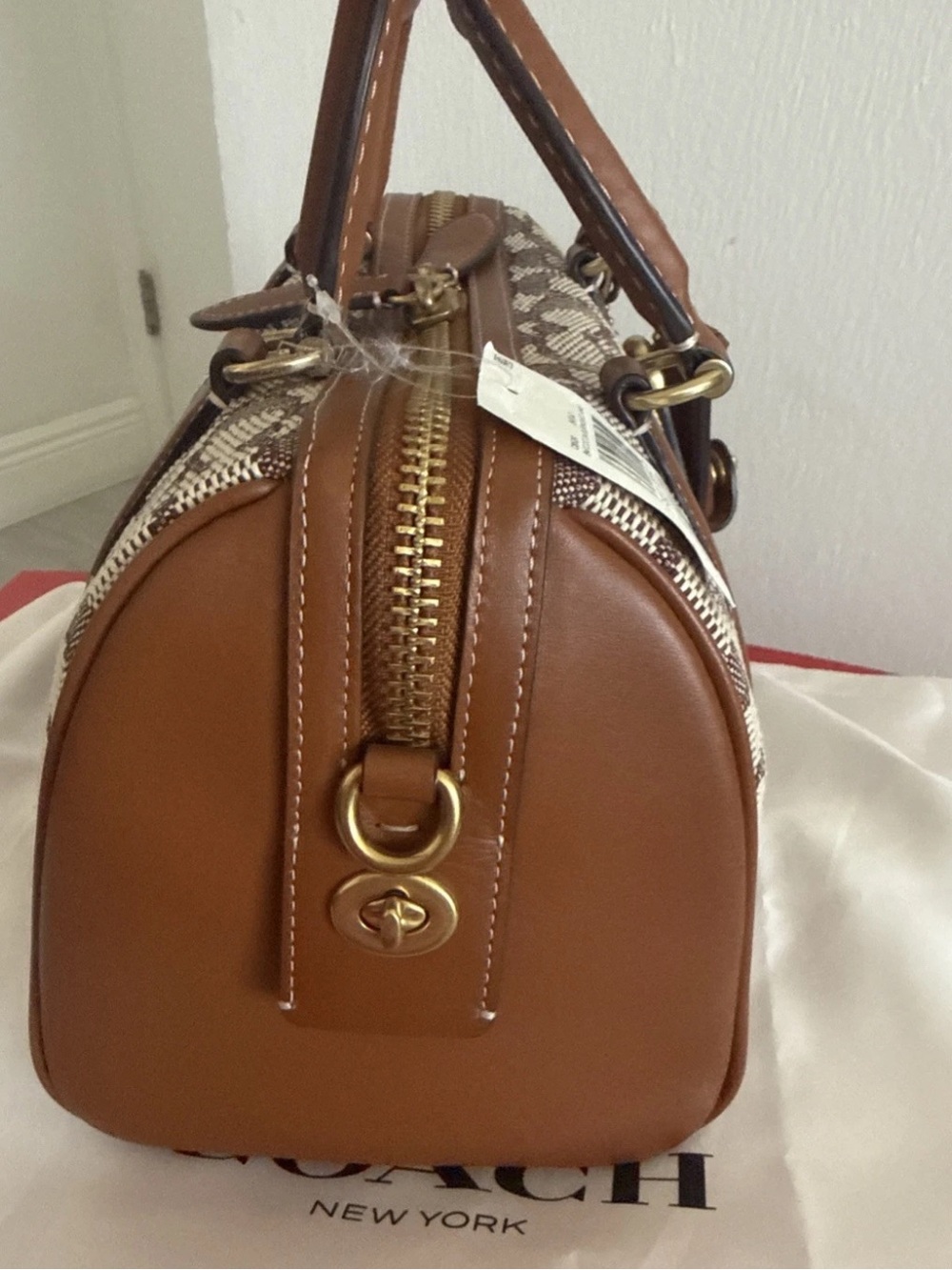 NWT Coach RUBY SATCHEL 25 - Picture 8 of 16